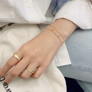 - 18K Gold Vermeil dollars 💵 Bracelet